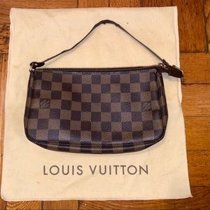 Louis Vuitton Pochette Accessory purse ..